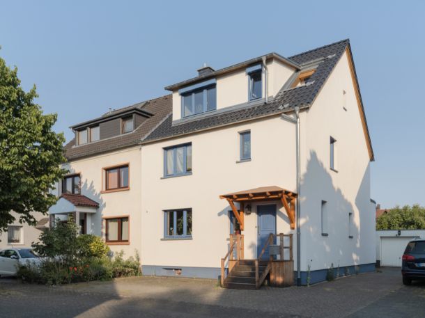 Straßenansicht